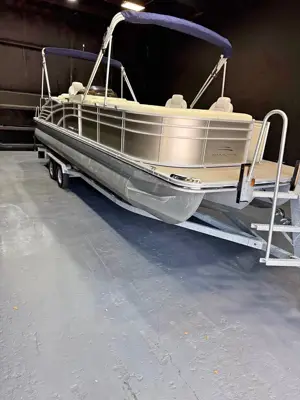 2015 Bennington Pontoons 2575 rcw r series tritoon w/ yamaha 250 sho v max