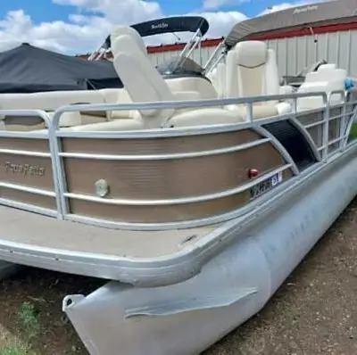 2012 Aqua Patio 24' pontoon