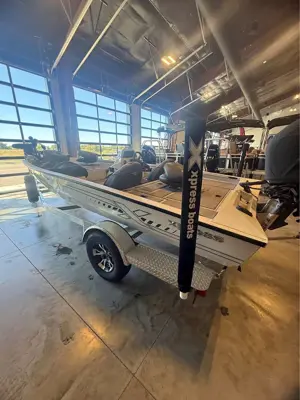 2023 Xpress H18 crappie