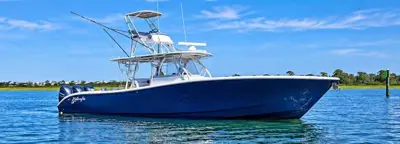 2016 Yellowfin 42 Center Console