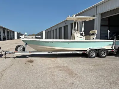 2014 Pathfinder 2400 TRS