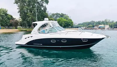 2018 Chaparral 33 Signature