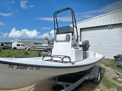 2008 Explorer J.H center console flat bottom