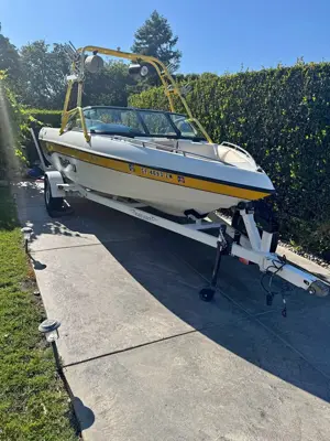 2003 Malibu sunsetter xti 21