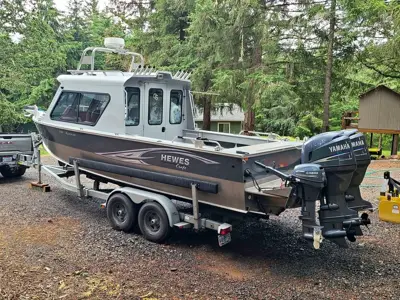 2012 Hewescraft Alaskan 240 Aluminum Fishing Boat.