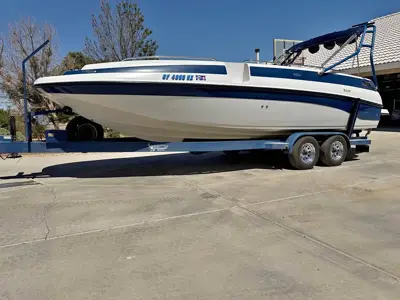 2002 Crownline 238 Deck boat