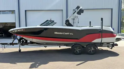 2021 MasterCraft NXT24