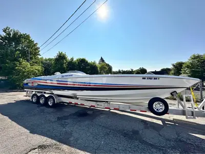 2008 Cigarette 39 Topgun Unlimited Lipship
