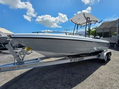 2027 Glasstream 240CCX