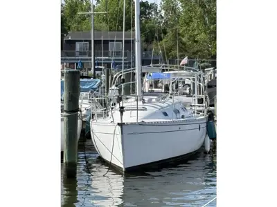 31' Beneteau First 310