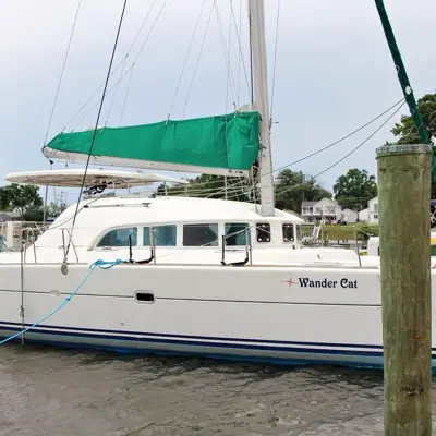 2004 Lagoon 380