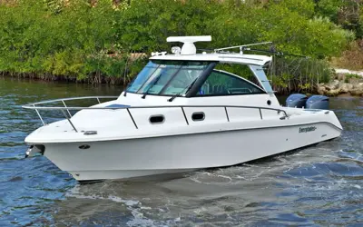 2016 EVERGLADES 320 EX