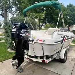 Godfrey Hurricane 201 Deck Boat