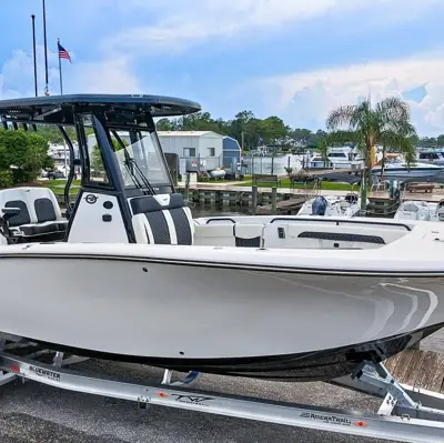 2027 Tidewater 272 CC