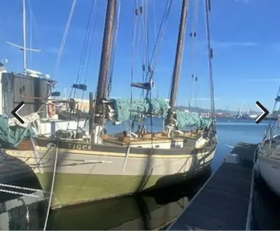 Pinky Schooner