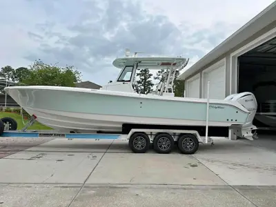 2022 EdgeWater 325cc