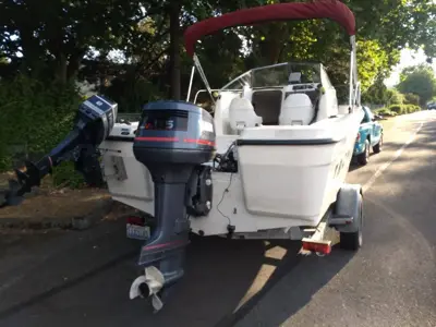 Bayliner Trophy 1802 (2000)&Yamaha 115 V-4 (125lbs/Cyl)&Trlr>Turn Key!