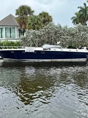 Magnum 53 Yacht
