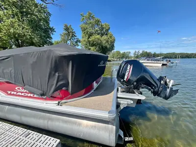 2023 Sun Tracker party barge 20' dxl