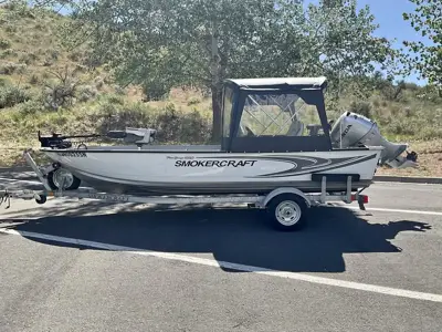 2015 Smokercraft Pro comp 1600