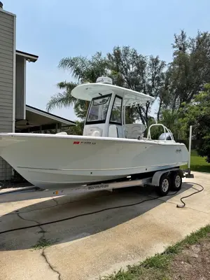 2019 Sea hunt Ultra 235se