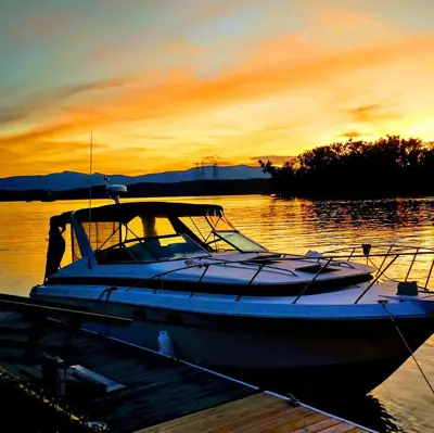 1990 Wellcraft St. Tropez 3300