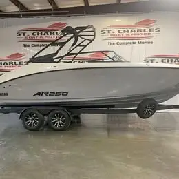 2027 Yamaha Marine AR250