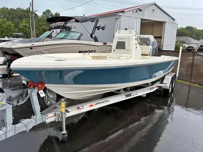 2026 Pathfinder 2200TRS