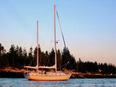 37' Dickerson Dickerson 37 CC Ketch