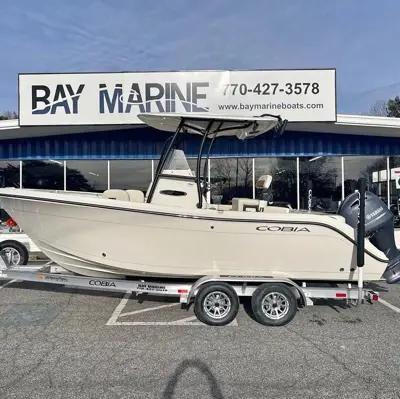 2023 Cobia Boats 220 CC