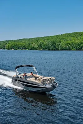 PRINCECRAFT ALUMINUM DECK BOAT