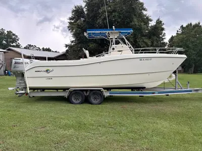 1999 World Cat Catamaran Boat