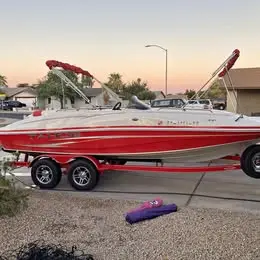 2007 Tahoe Deck Boat 22.5 feet