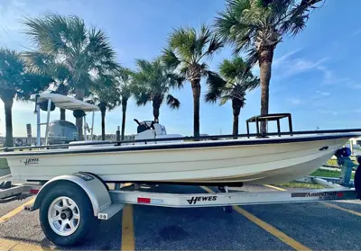 1998 Hewes Bonefisher 16 | NEW Yamaha F70 | Warranty 2031