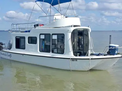 2002 Adventure Craft 2800