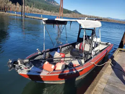 19' Alumaweld Formula Vee Center Console