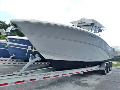 2021 Sea Fox 328 Commander