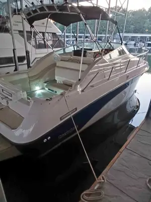 1996 CROWNLINE 25' CABIN CRUISER