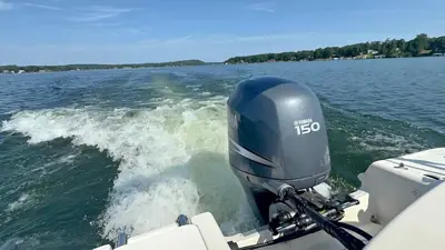 2007 Hurricane fundeck 202