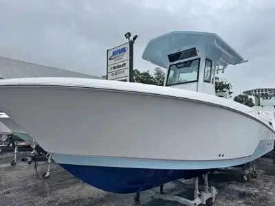 2025 Wellcraft 263 Fisherman