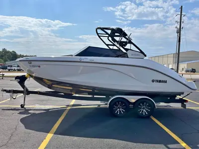 2023 🔥🔥YAMAHA 222 SD (Only 39 hours)