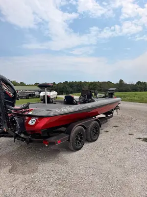 2026 skeeter (Dealer Demo) ZXE 21
