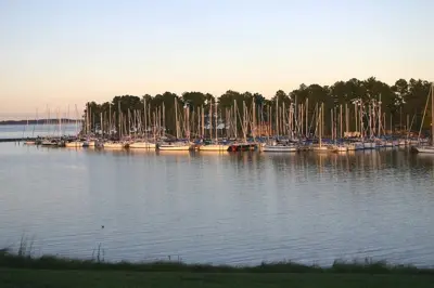 Regent Point Marina & Boatyard