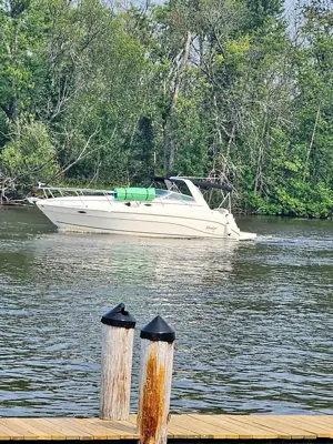 2003 Rinker 342 Fiesta Vee