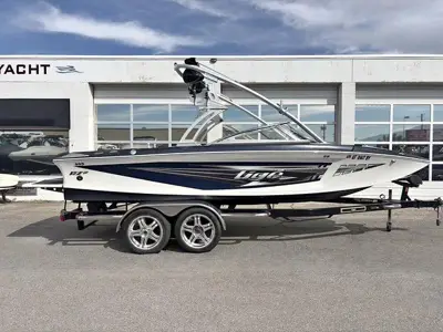 2008 22' Tige RZ2 Bowrider