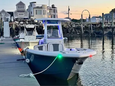 Tidewater 232 LXF (2019) 149 hours Yamaha 250