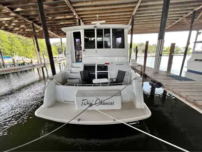1997 Carver 50 Cockpit Motoryacht