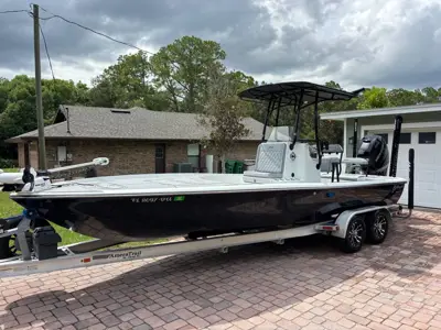 Yellowfin 24 bay