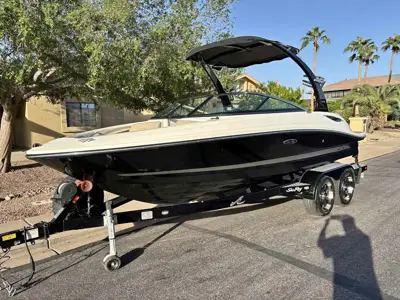2016 Sea Ray xls21
