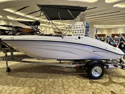 2027 Yamaha Boats SX180